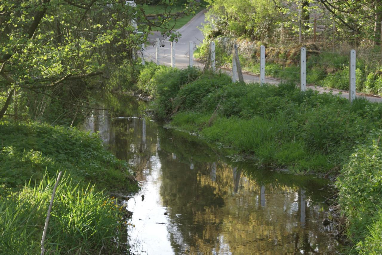 Le Gite De L Ourthe Ortheuville Kültér fotó